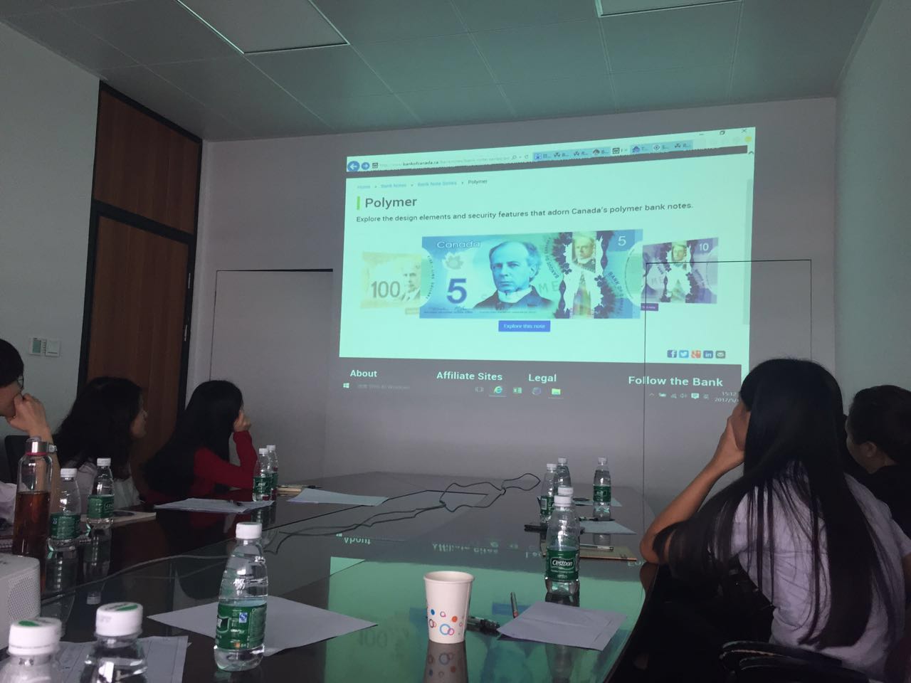 加强业务学习，提高员工素质